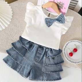 Young Girl Casual Streetwear Round Neck Cap Sleeve Short Pearl Bow Decor T-Shirt And Elastic Waist Wide Leg Layered Denim Shorts Set