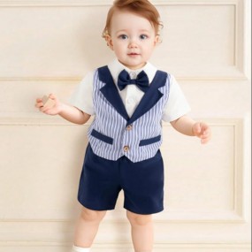 Souflis Souflis 2pcs Baby Boy Summer New Turn-Down Collar Short Sleeve Button-Up Shirt With Bow Tie Decoration, Striped Vest, Solid Color Casual Shorts, Gentlemen Performance Outfit