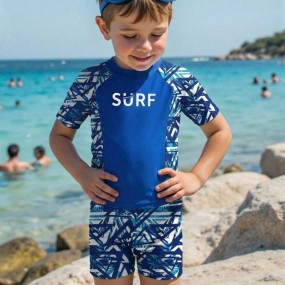 SHEIN Young Boy Casual Loose Fit Round Neck Short Sleeve TShirt And Shorts Swimwear Set, Suitable For Summer
